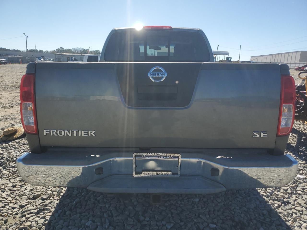 2007 Nissan Navara (Frontier) VIN 1N6AD06U77C417740 Copart auction photo, front end damage thumbnail 6