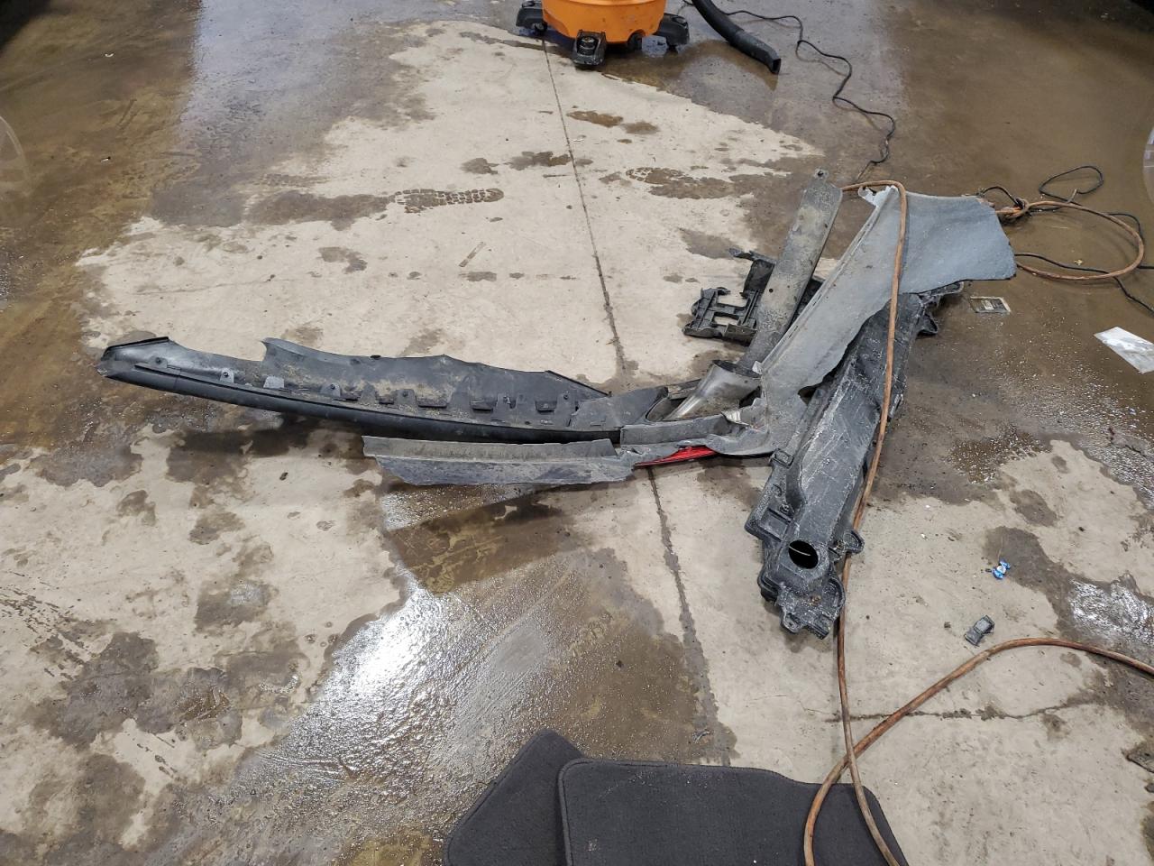 2017 Hyundai Genesis VIN KMHGN4JE1HU175651 Copart auction photo, rear end / front end damage thumbnail 12