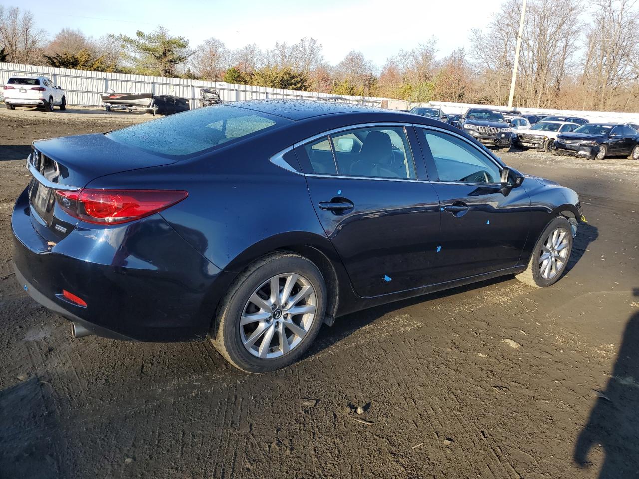 2016 Mazda 6 VIN JM1GJ1U56G1471565 Copart auction photo, front end / minor dent/scratches damage thumbnail 3