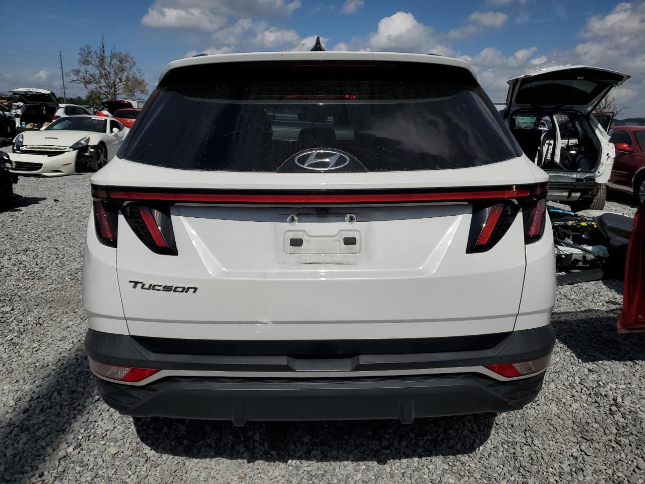 2022 Hyundai Tucson VIN 5NMJB3AE1NH037740 Copart auction photo, side / undercarriage damage thumbnail 6