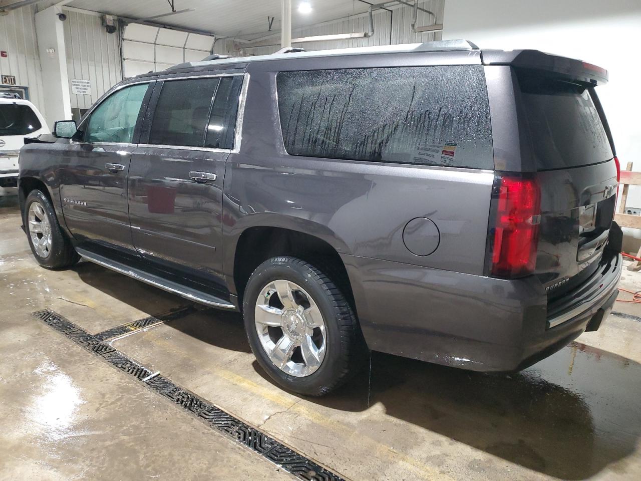 2017 Chevrolet Suburban VIN 1GNSKJKC3HR229240 Copart auction photo, front end damage thumbnail 2