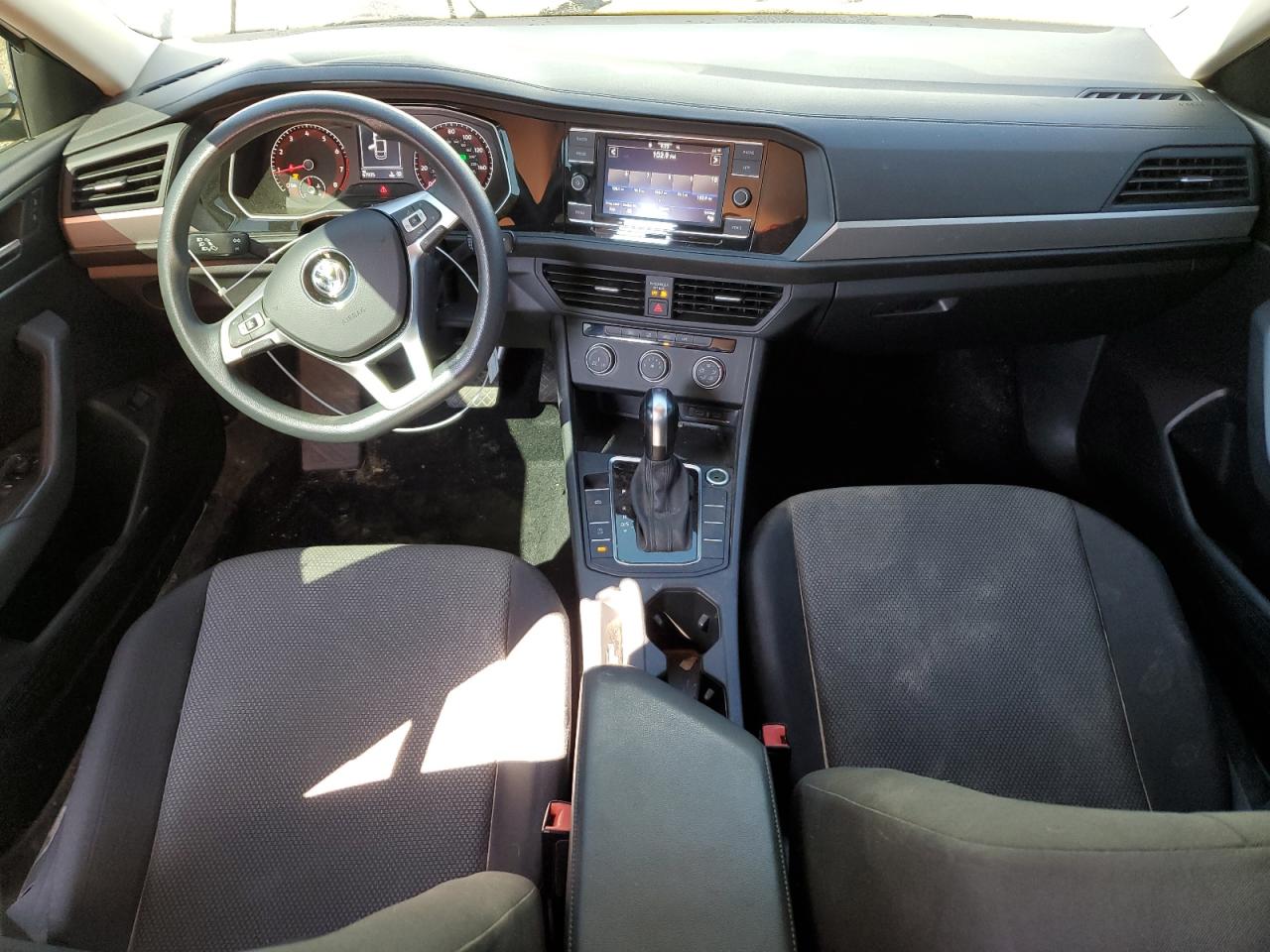 2020 Volkswagen Jetta VIN 3VWCB7BU9LM062110 Copart auction photo, front end damage thumbnail 8