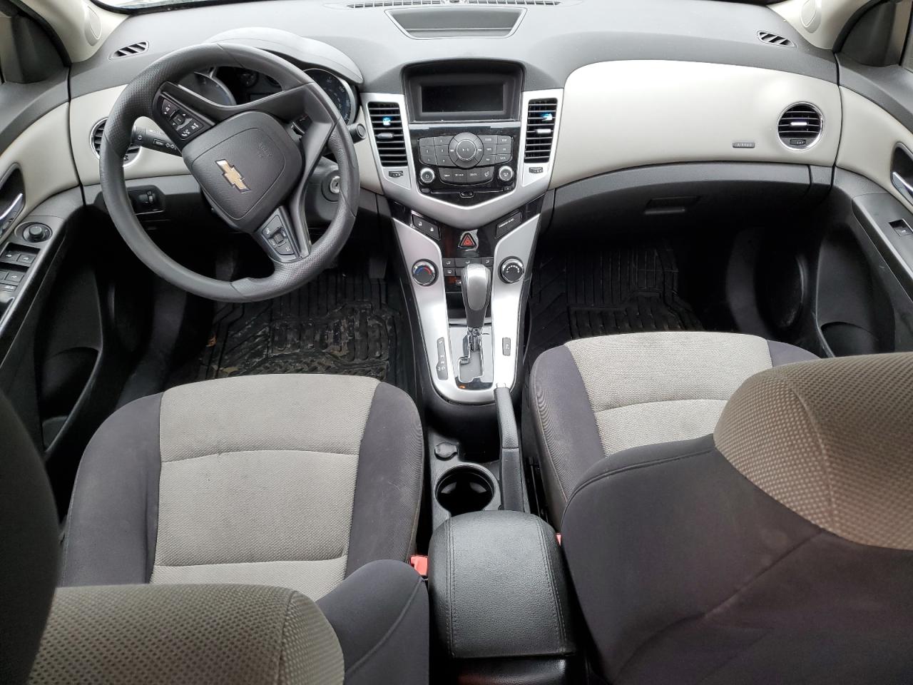 2013 Chevrolet Cruze VIN 1G1PA5SH2D7157210 Copart auction photo, front end / minor dent/scratches damage thumbnail 8