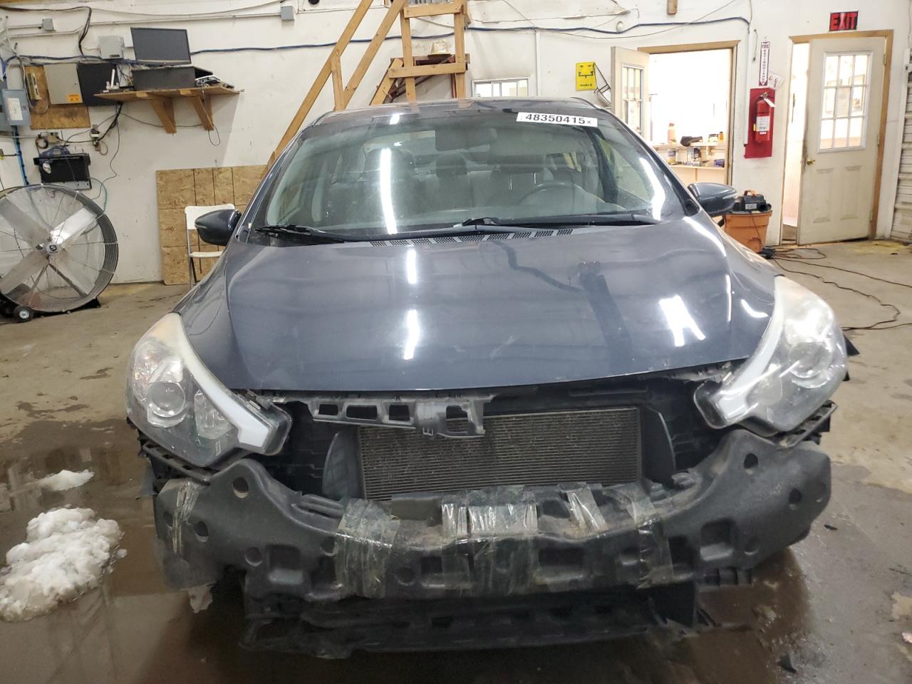 2014 KIA Forte VIN KNAFX4A69E5101884 Copart auction photo, front end / side damage thumbnail 5
