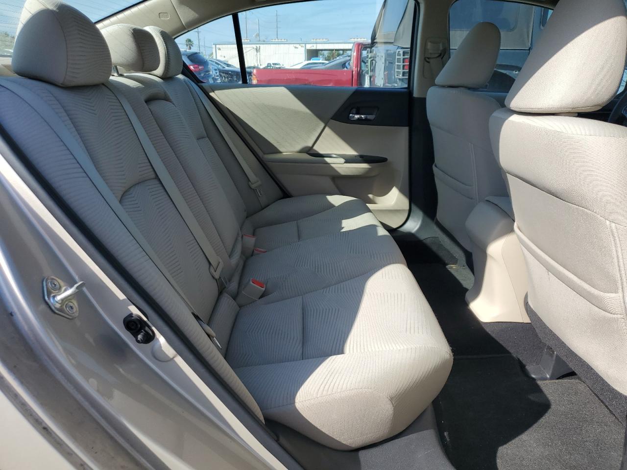 2017 Honda Accord VIN 1HGCR2F30HA180961 Copart auction photo, water/flood damage thumbnail 10
