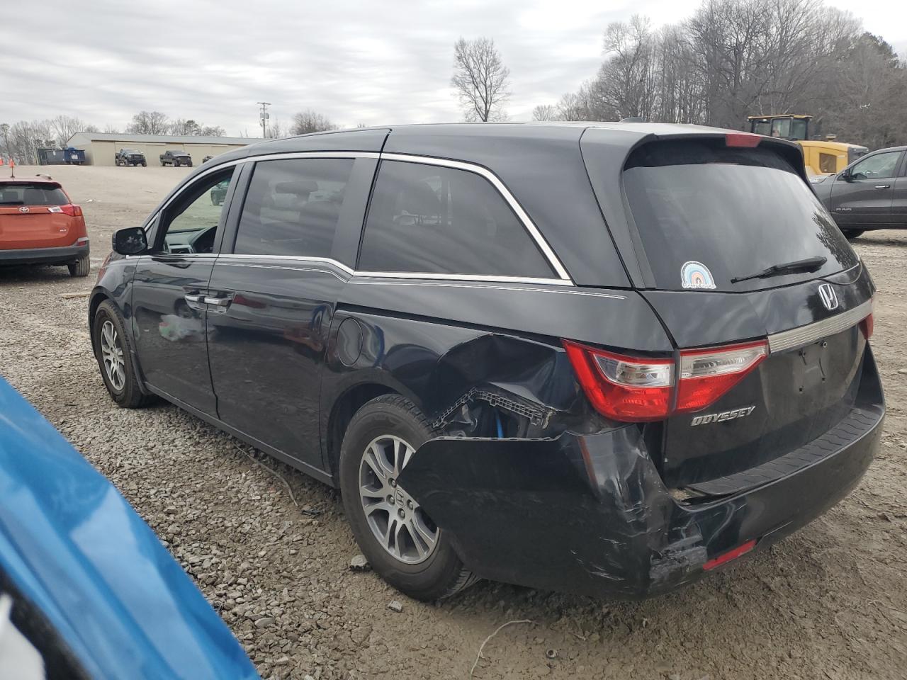 2011 Honda Odyssey VIN 5FNRL5H68BB010526 Copart auction photo, rear end damage thumbnail 2