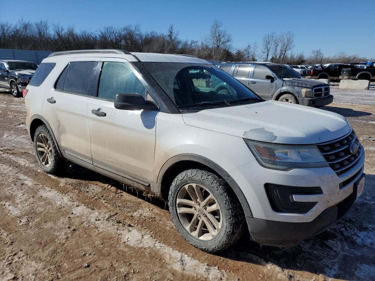 2017 Ford Explorer VIN 1FM5K8B87HGA04742 Copart auction photo, hail / minor dent/scratches damage thumbnail 4