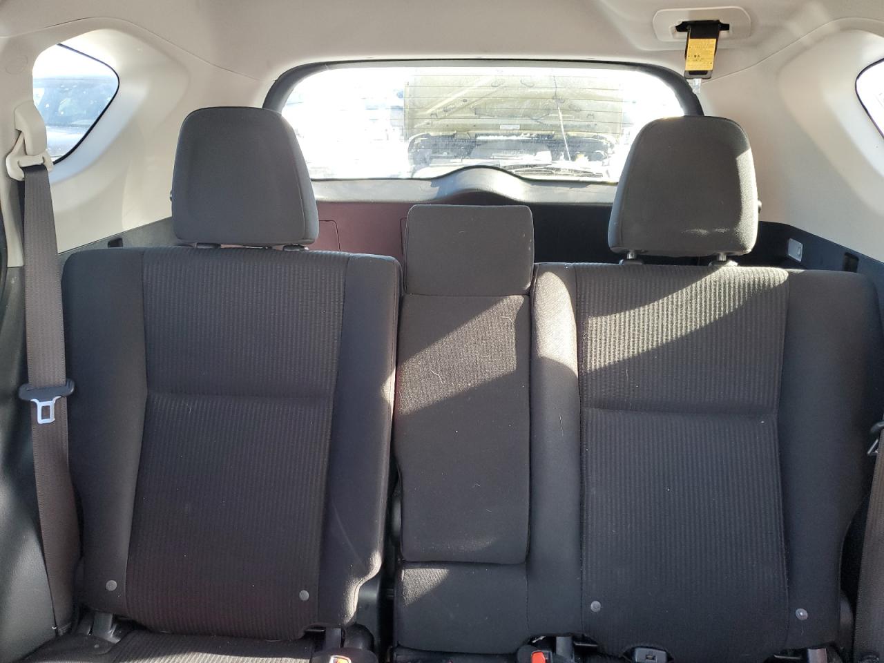 2018 Toyota RAV 4 VIN JTMBFREV9JJ218692 Copart auction photo, front end / side damage thumbnail 10