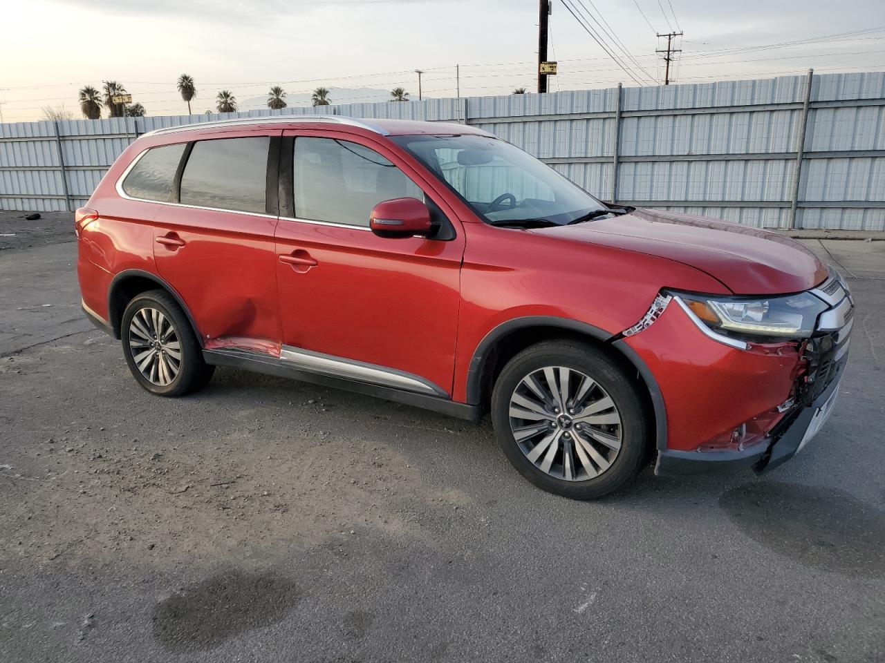 2019 Mitsubishi Outlander VIN JA4AZ3A39KZ038985 Copart auction photo, side / front end damage thumbnail 4