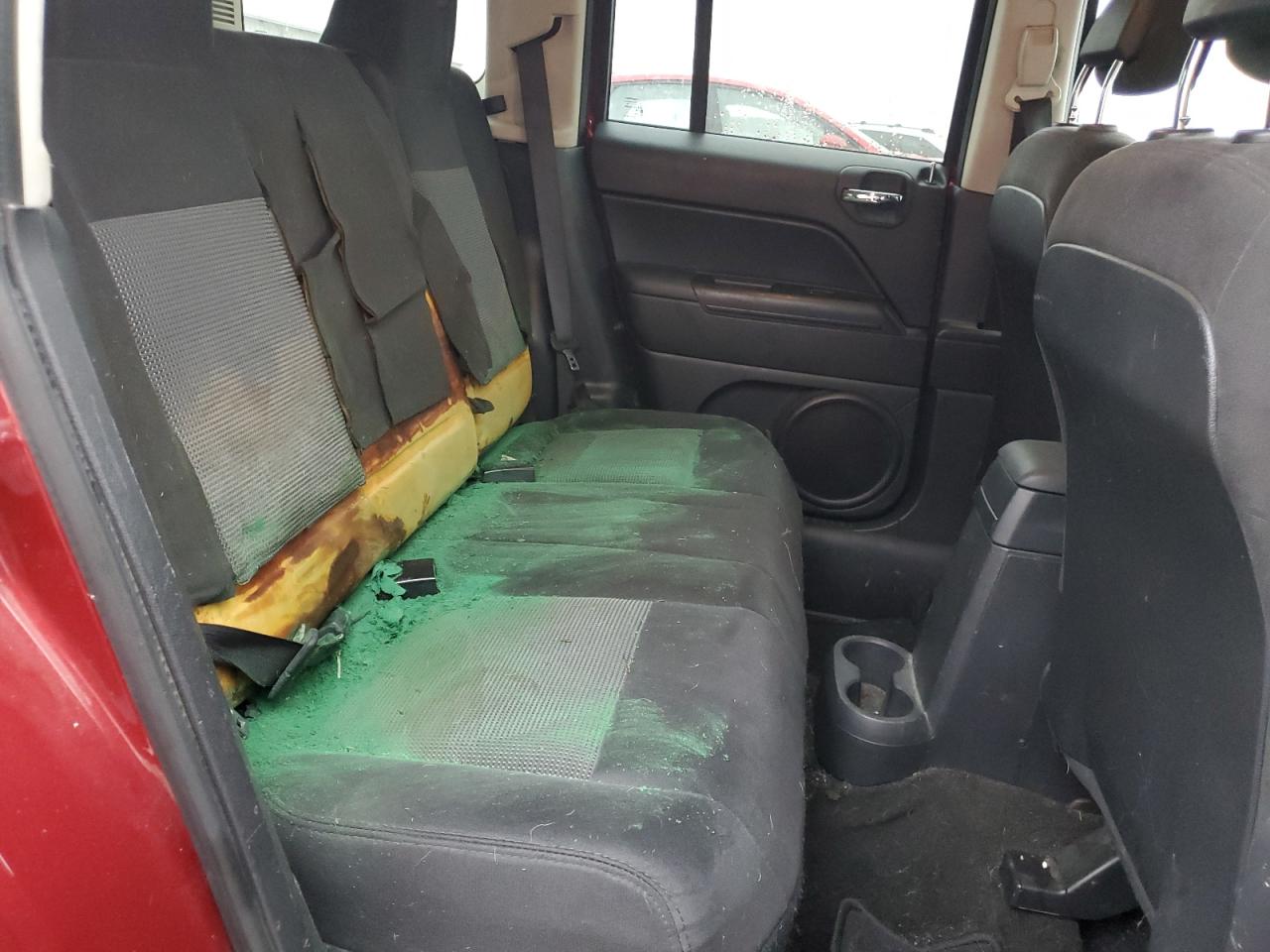 2016 Jeep Liberty (Patriot) VIN 1C4NJRBB7GD520561 Copart auction photo, front end damage thumbnail 11