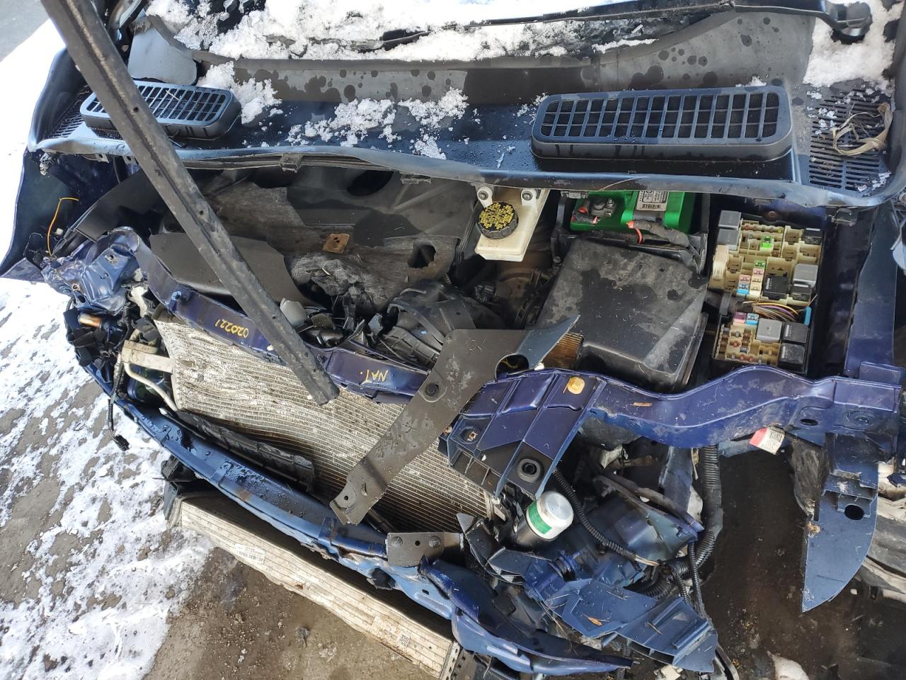 2014 Ford Escape VIN 1FMCU9G93EUC15541 Copart auction photo, front end / top/roof damage thumbnail 12