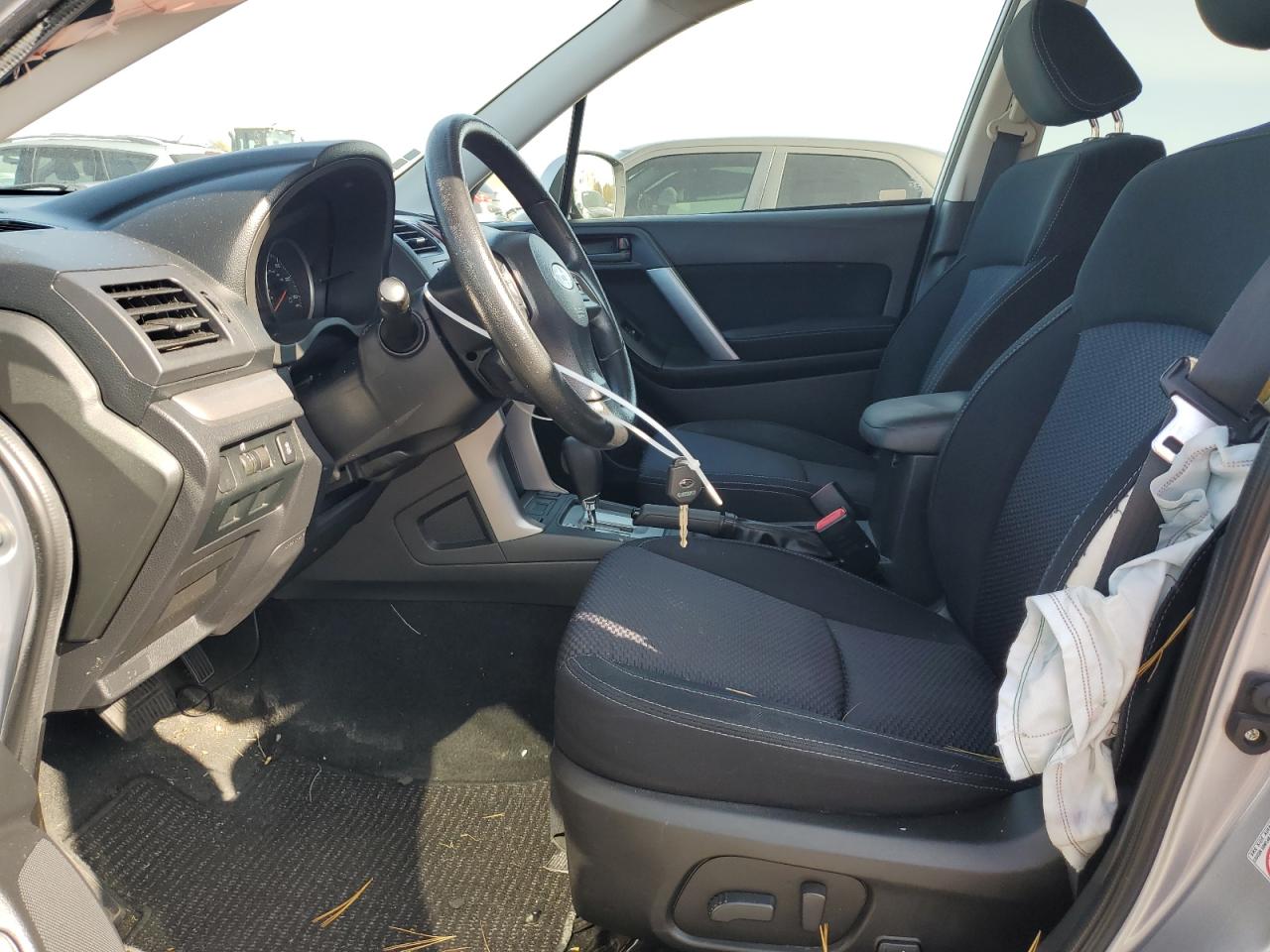 2015 Subaru Forester VIN JF2SJADC2FH836114 Copart auction photo, side / front end damage thumbnail 7