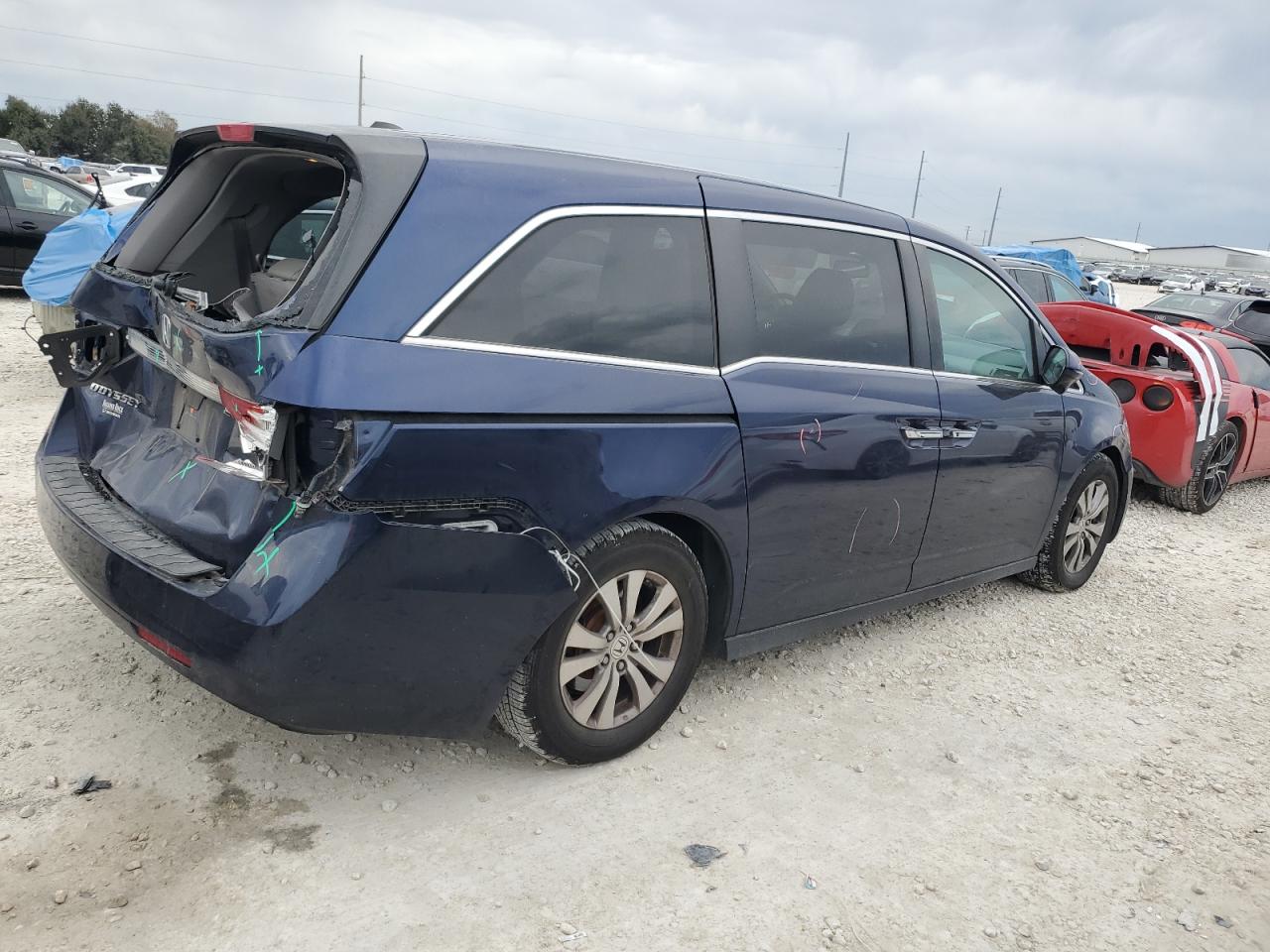 2016 Honda Odyssey VIN 5FNRL5H64GB071217 Copart auction photo, rear end damage thumbnail 3