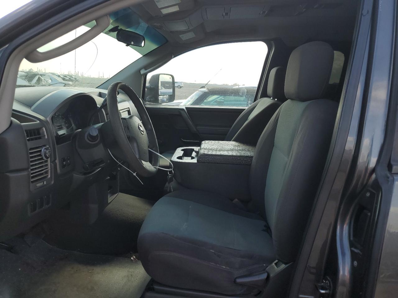 2004 Nissan Titan VIN 1N6AA06A14N518531 Copart auction photo, rear end damage thumbnail 7