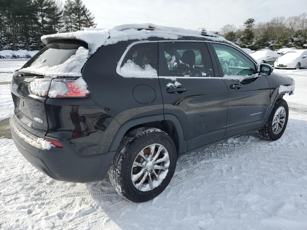 2019 Jeep Grand Cherokee VIN 1C4PJMLB4KD453095 Copart auction photo, front end / minor dent/scratches damage thumbnail 3
