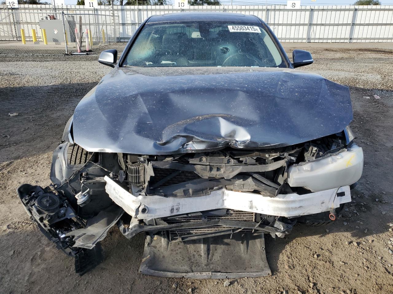 2013 BMW 3er VIN WBA3C1G57DNR44332 Copart auction photo, front end / minor dent/scratches damage thumbnail 5