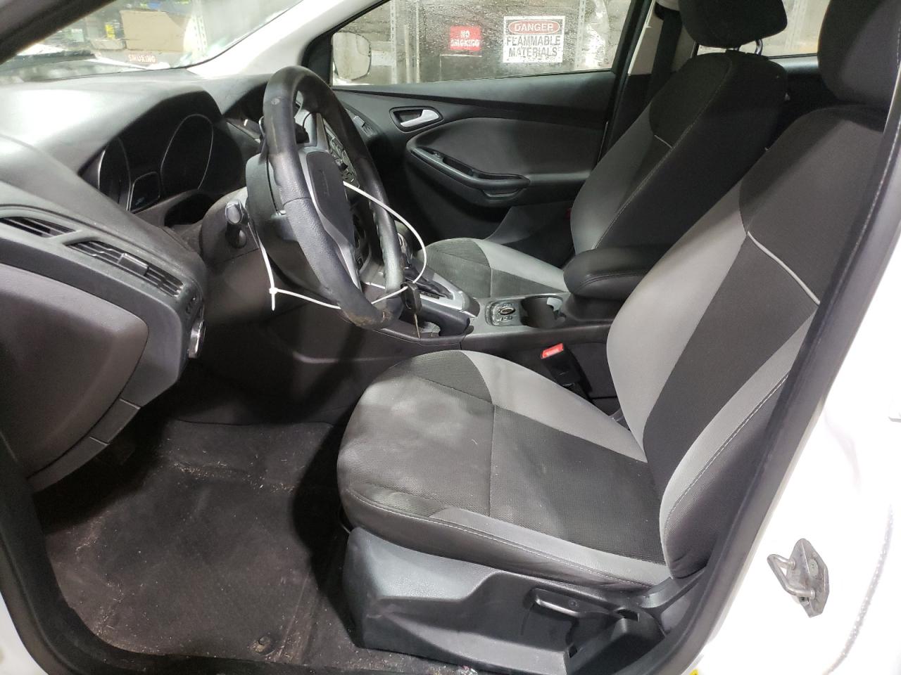 2014 Ford Focus VIN 1FADP3K2XEL232257 Copart auction photo, front end / rear end damage thumbnail 7