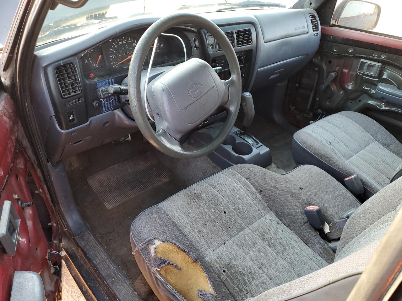 1998 Toyota Tacoma VIN 4TASN92N5WZ161306 Copart auction photo, all over damage thumbnail 8