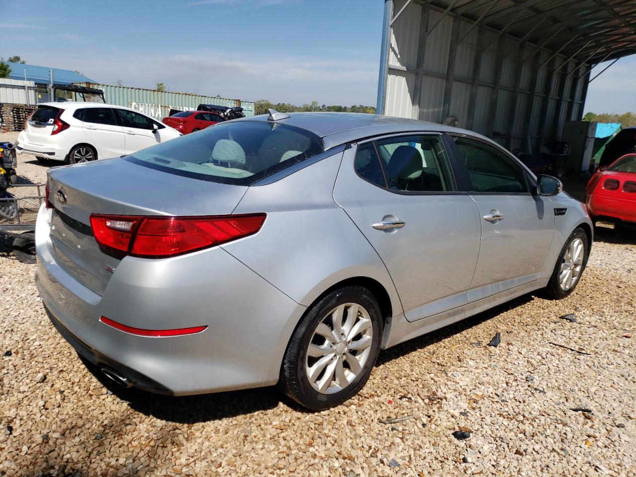 2015 KIA Optima VIN 5XXGM4A71FG500116 Copart auction photo, side / front end damage thumbnail 3