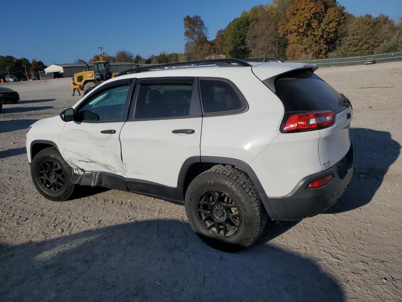2017 Jeep Grand Cherokee VIN 1C4PJLAB0HW669617 Copart auction photo, side damage thumbnail 2