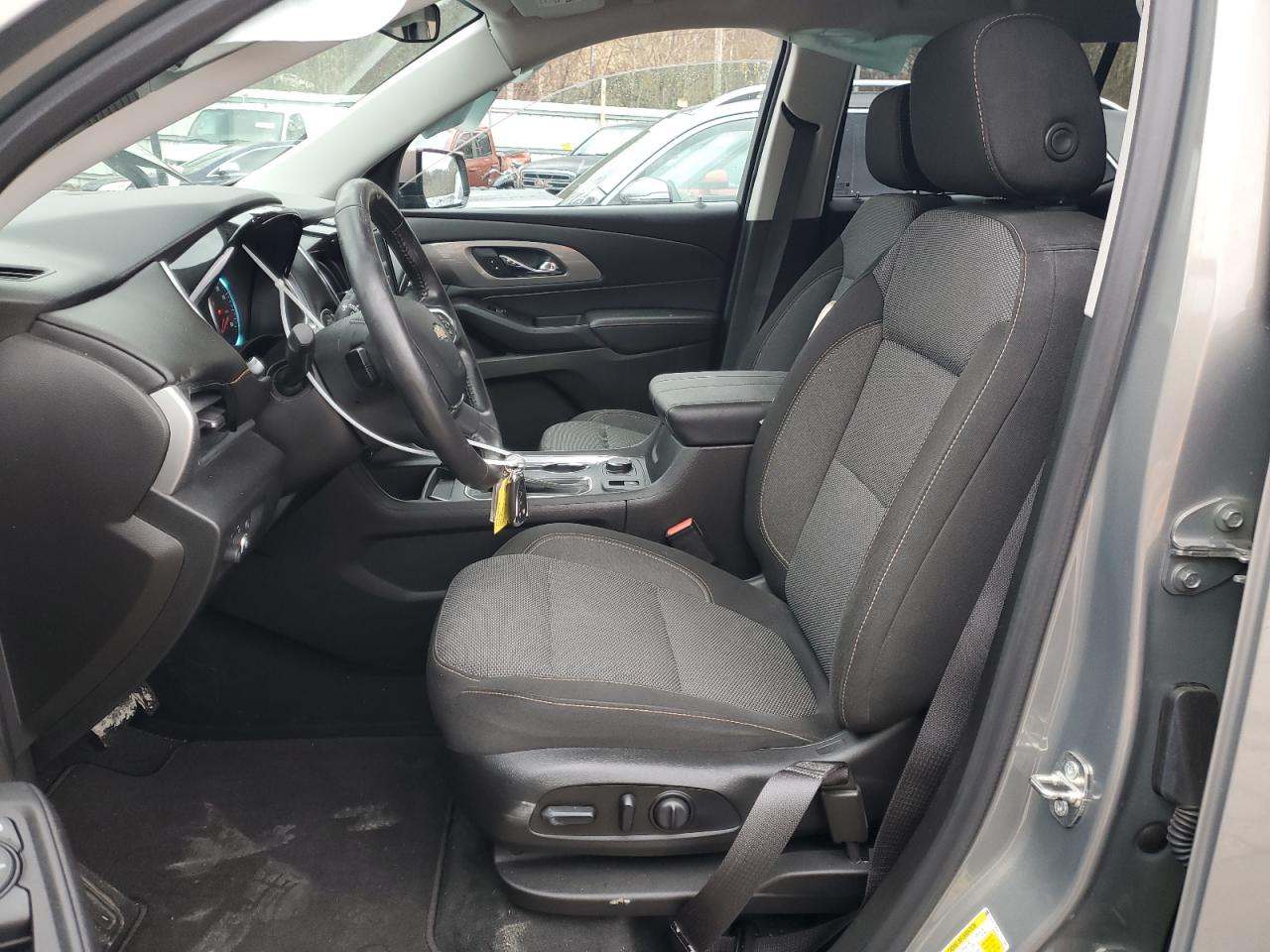 2018 Chevrolet Traverse VIN 1GNEVGKW1JJ277065 Copart auction photo, all over damage thumbnail 7