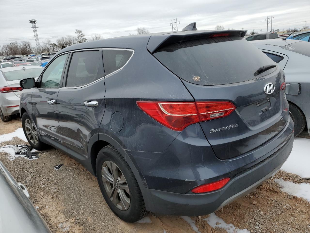 2015 Hyundai Santa Fe VIN 5XYZTDLB6FG300714 Copart auction photo, mechanical / minor dent/scratches damage thumbnail 2