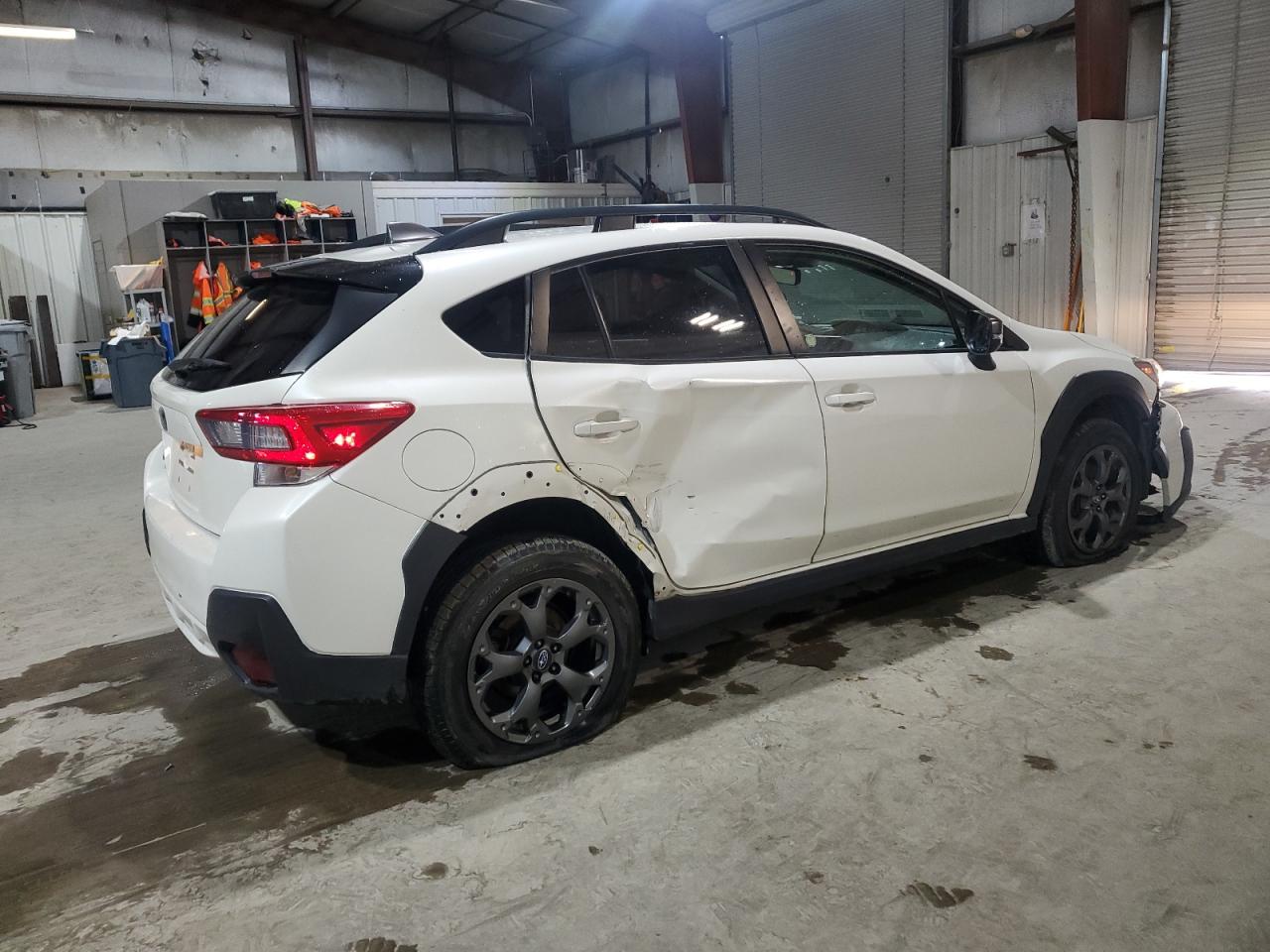 2021 Subaru XV VIN JF2GTHSC1MH345557 Copart auction photo, side / front end damage thumbnail 3