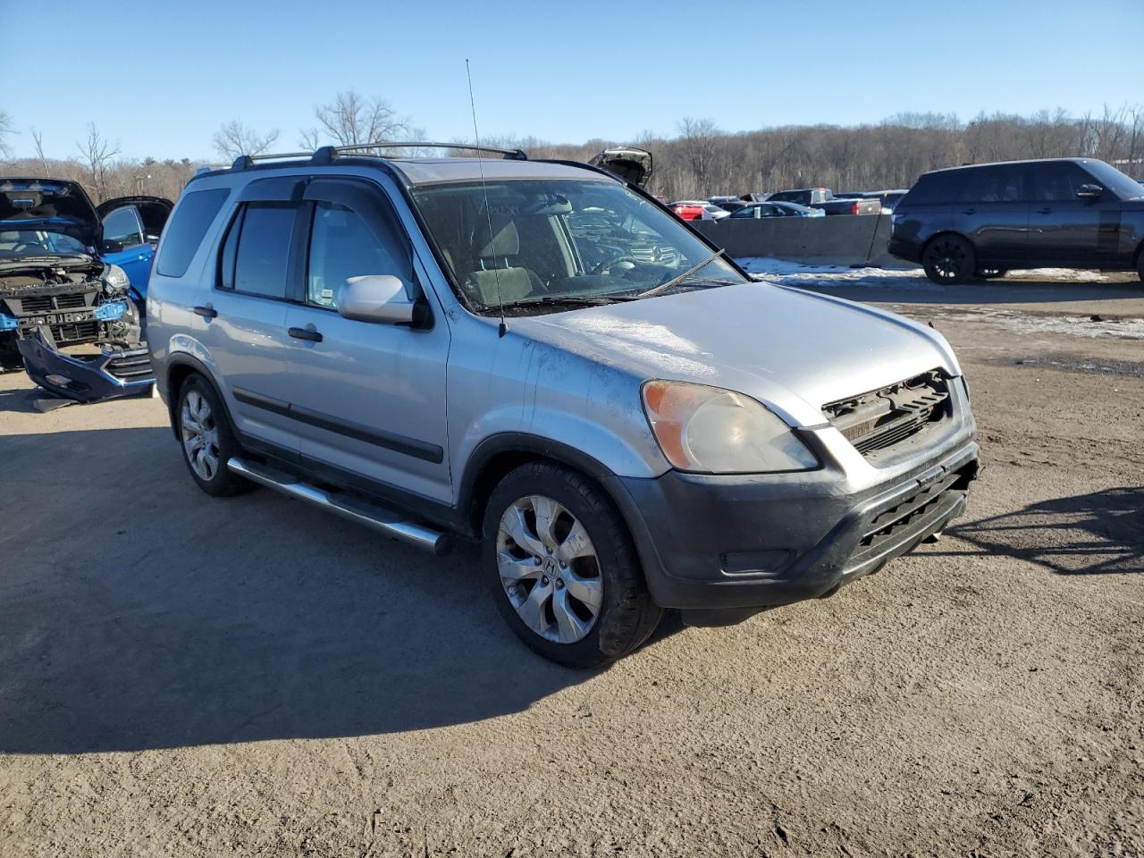 2002 Honda CR-V VIN JHLRD78802C052022 Copart auction photo, front end / minor dent/scratches damage thumbnail 4