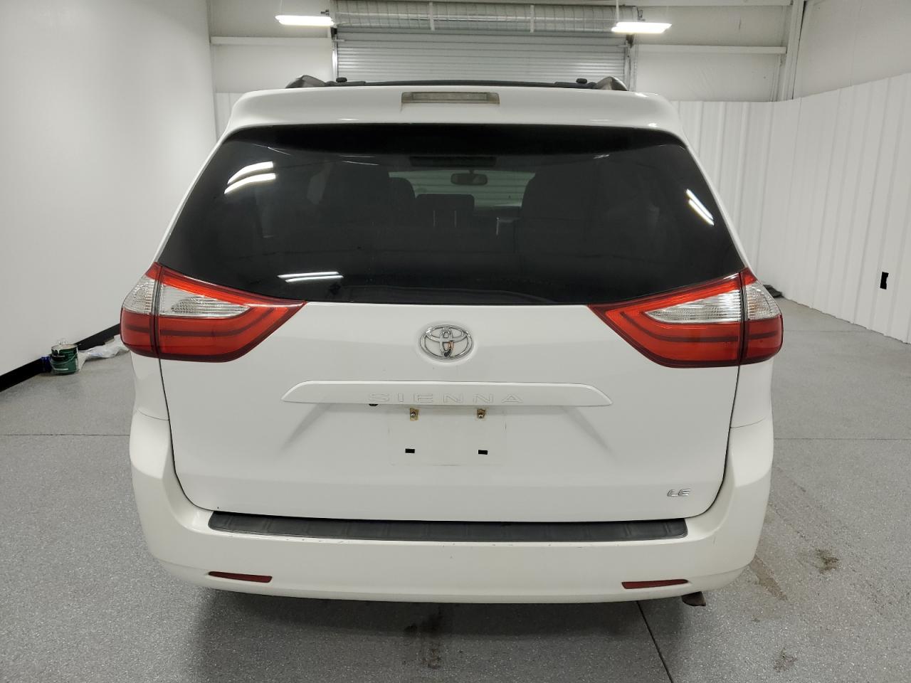 2015 Toyota Sienna VIN 5TDKK3DC0FS566724 Copart auction photo, front end damage thumbnail 6
