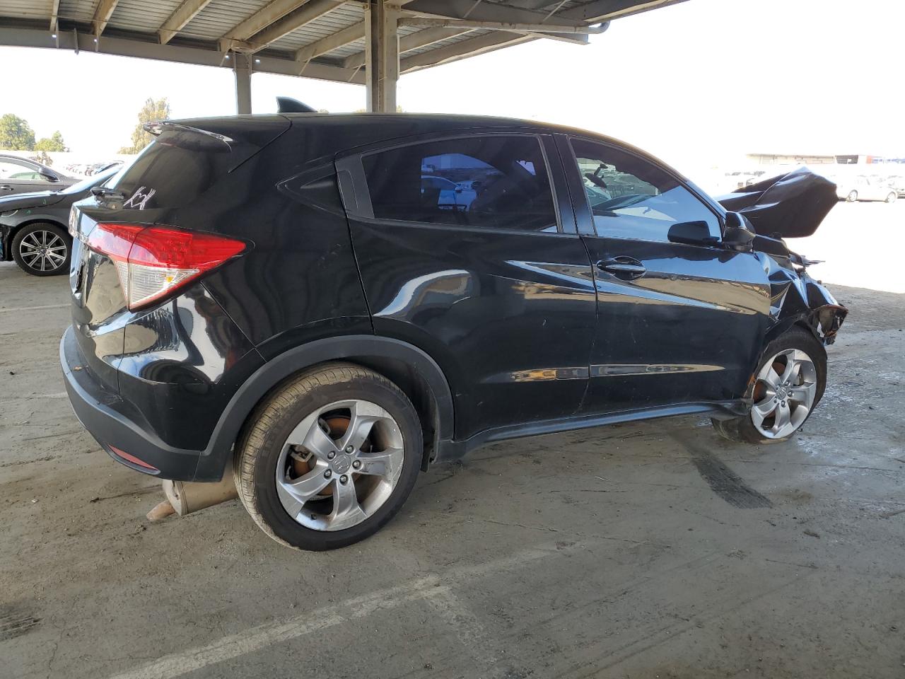 2019 Honda HR-V VIN 3CZRU5H32KM706405 Copart auction photo, front end / undercarriage damage thumbnail 3