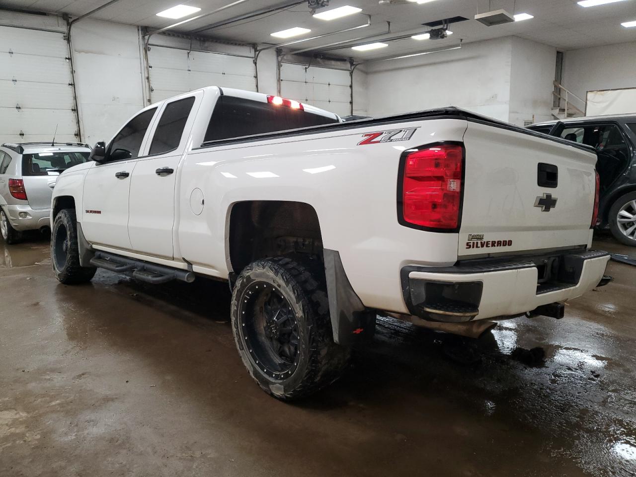 2018 Chevrolet Silverado VIN 1GCVKREC6JZ247320 Copart auction photo, front end / side damage thumbnail 2