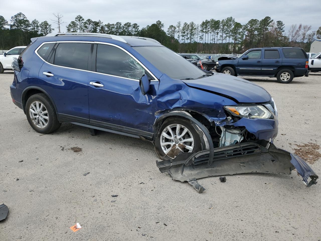 2018 Nissan Rogue VIN 5N1AT2MT8JC851518 Copart auction photo, all over damage thumbnail 4