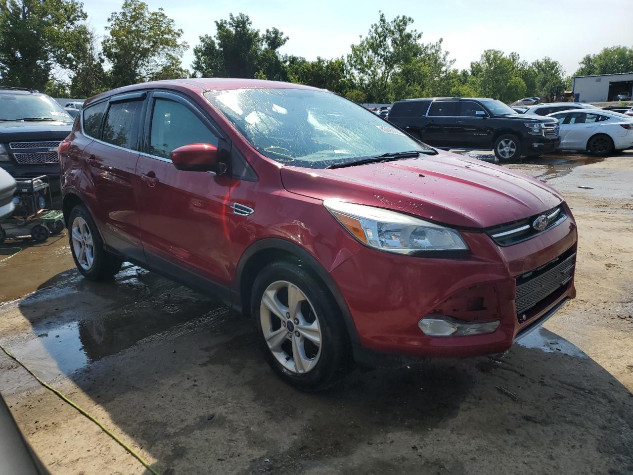 2016 Ford Escape VIN 1FMCU9G97GUA14678 Copart auction photo, front end damage thumbnail 4