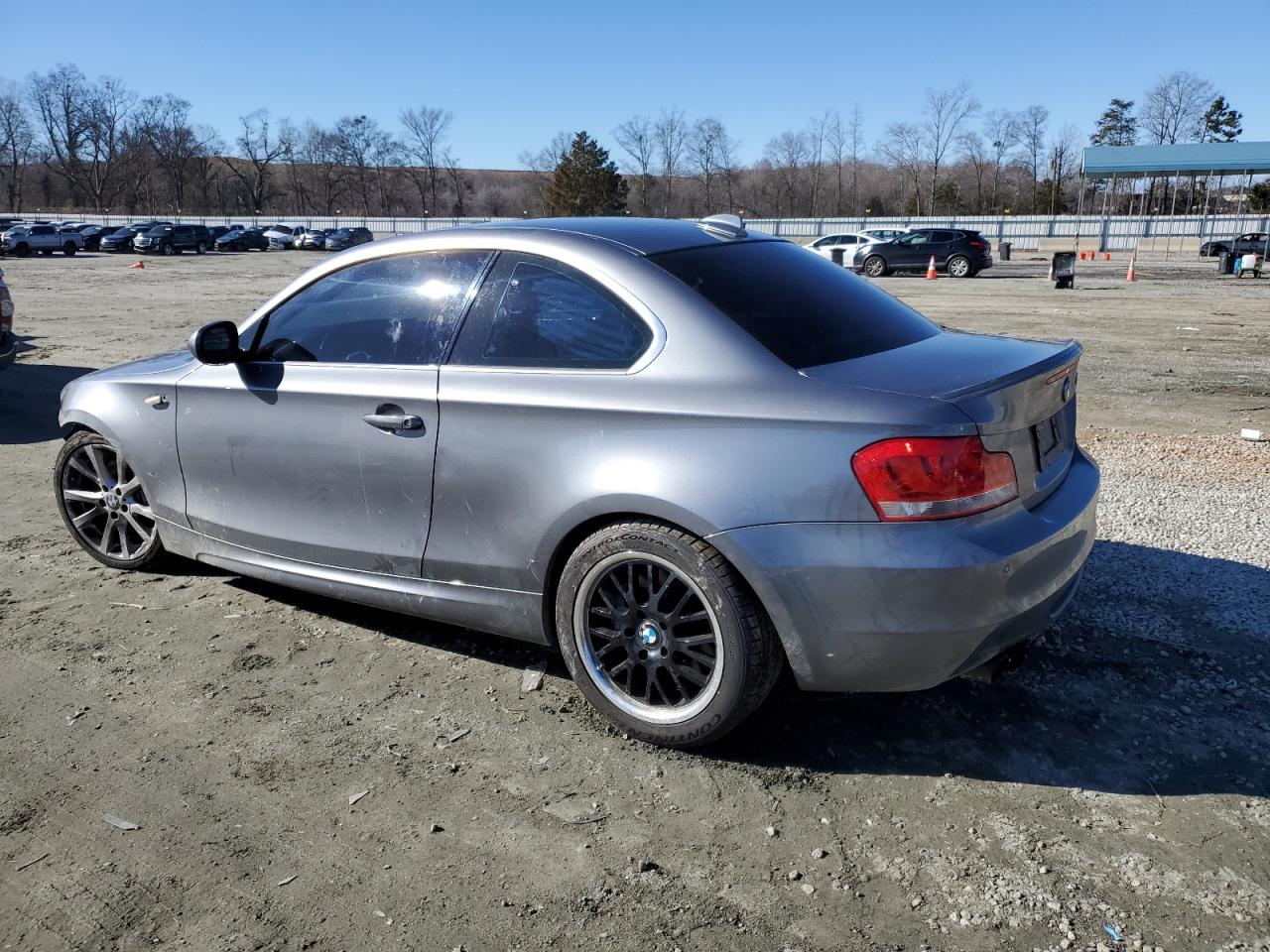 2013 BMW 1er VIN WBAUC9C54DVY60283 Copart auction photo, all over damage thumbnail 2
