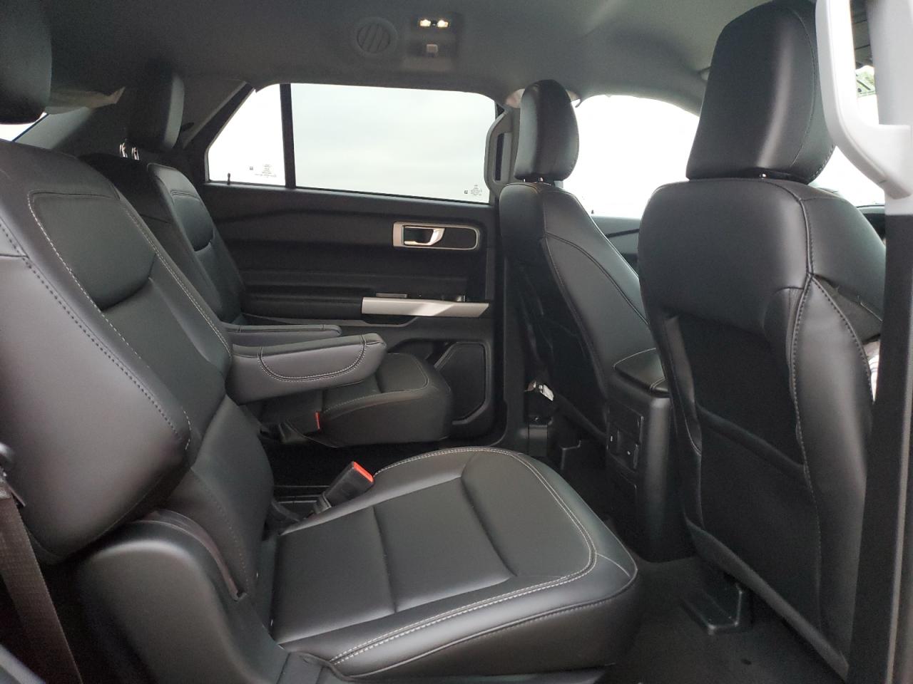 2023 Ford Explorer VIN 1FMSK7DH9PGC12596 Copart auction photo, side damage thumbnail 11