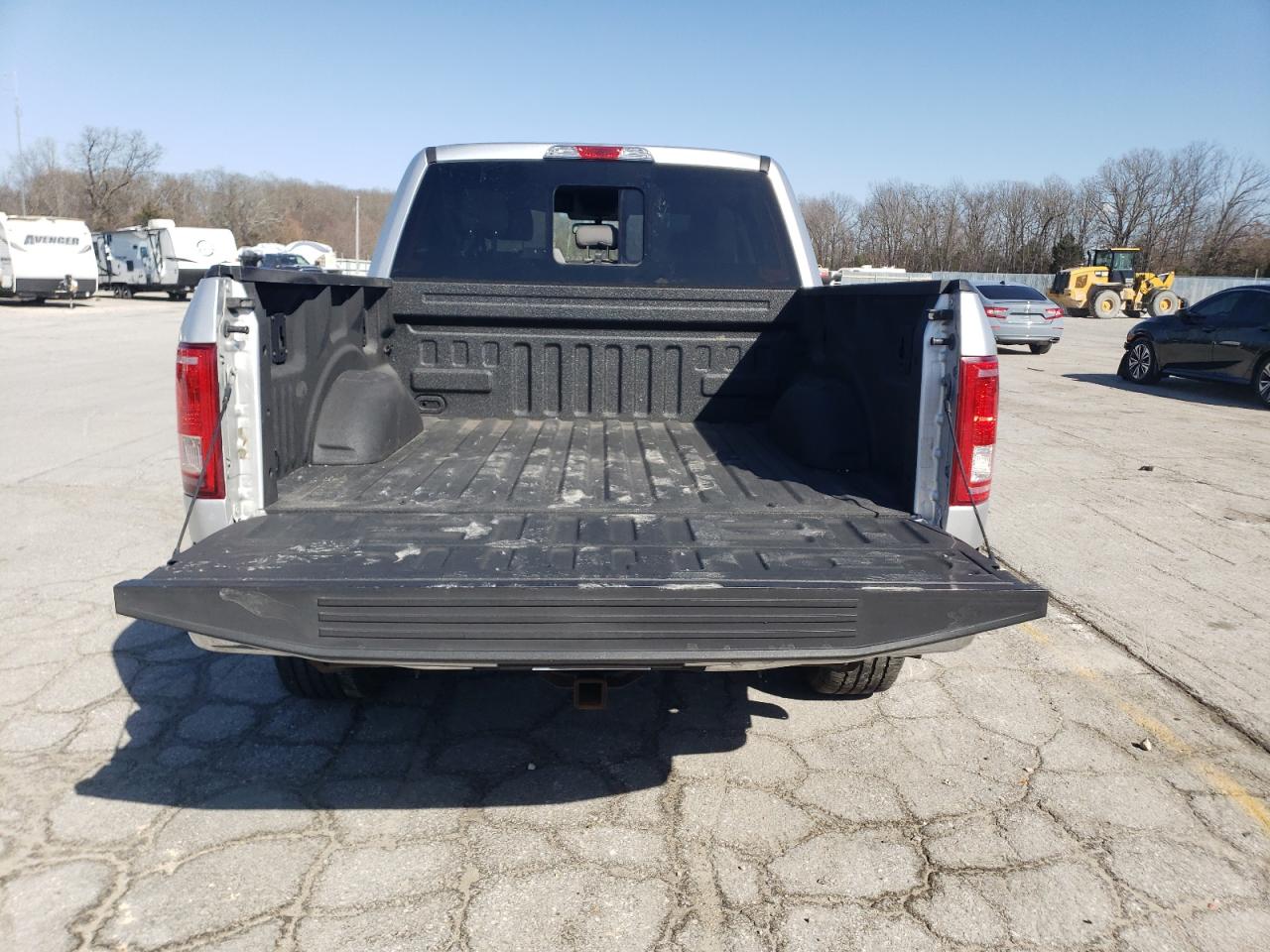 2015 Ford F-150 VIN 1FTEW1EGXFKE68248 Copart auction photo, front end / hail damage thumbnail 6