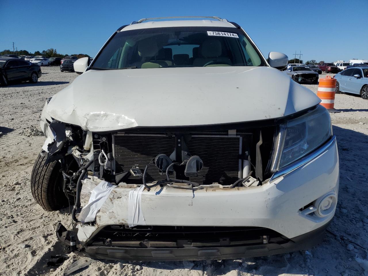 2016 Nissan Pathfinder VIN 5N1AR2MN2GC659097 Copart auction photo, front end / undercarriage damage thumbnail 5