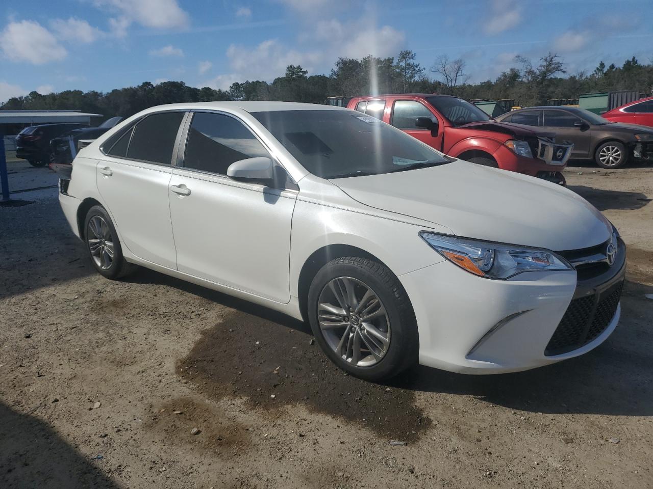 2015 Toyota Camry VIN 4T1BF1FK9FU044789 Copart auction photo, rear end damage thumbnail 4