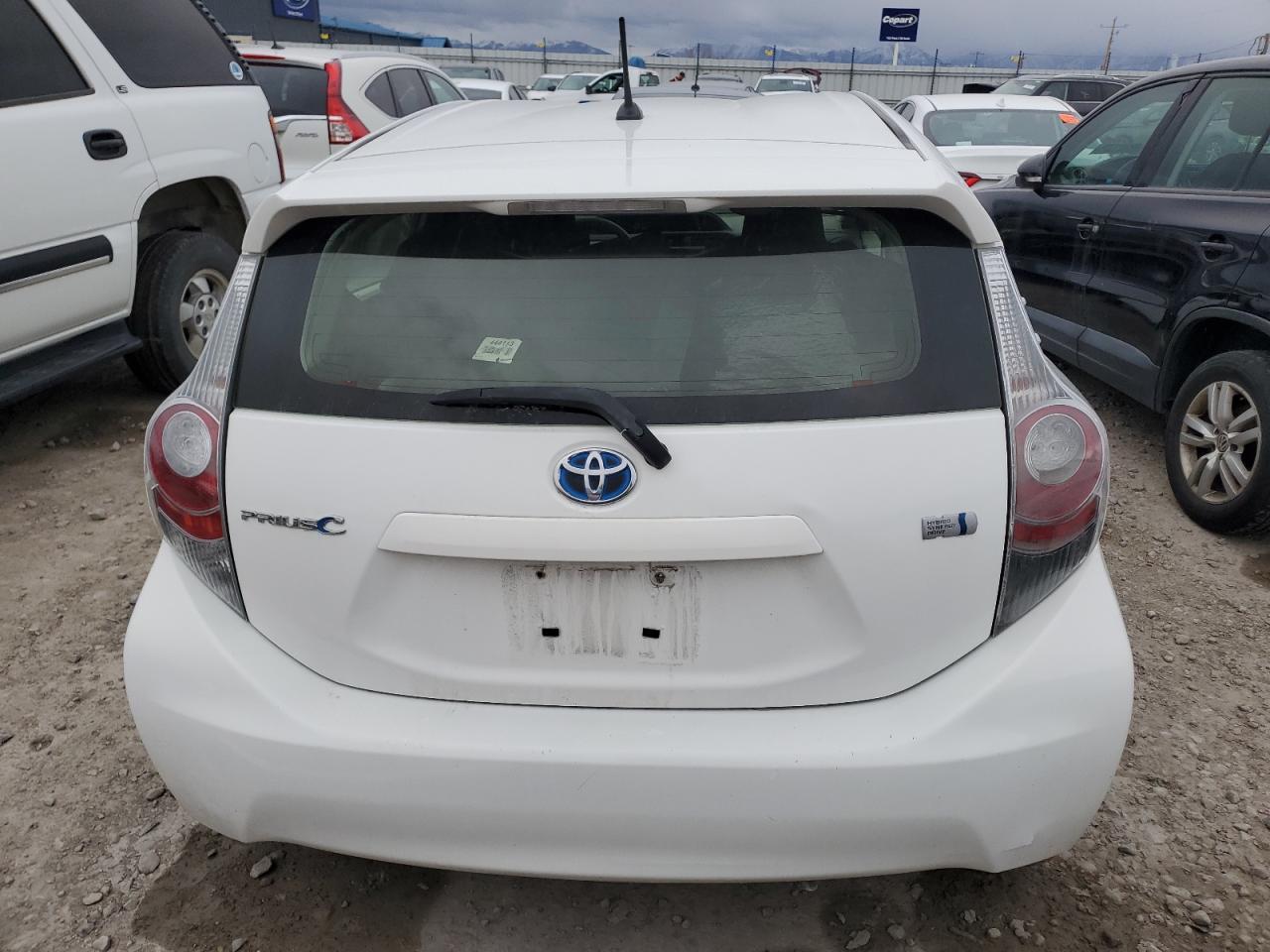 2014 Toyota Prius VIN JTDKDTB35E1571829 Copart auction photo, front end damage thumbnail 6