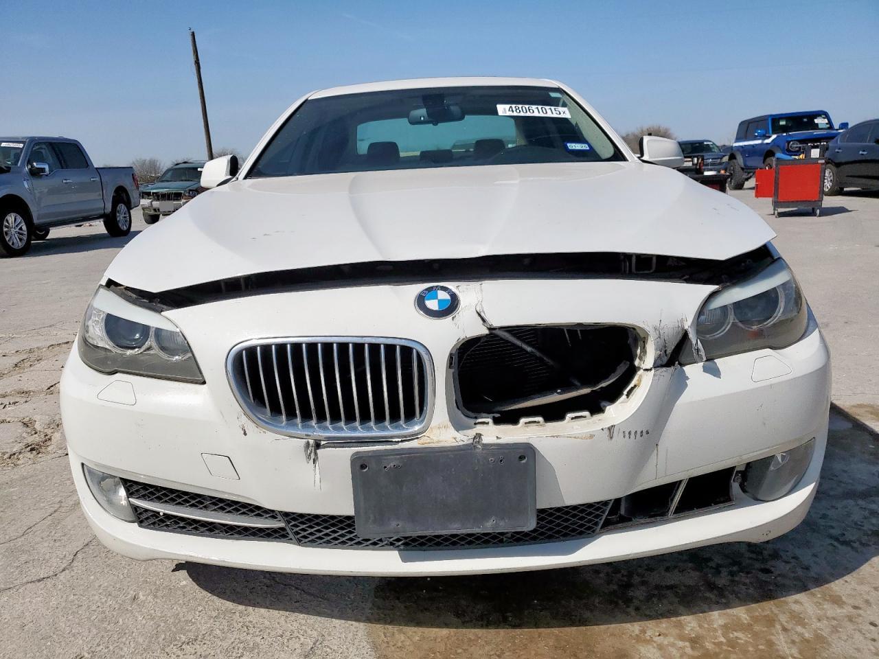 2013 BMW 5er VIN WBAXG5C51DDY37947 Copart auction photo, front end damage thumbnail 5