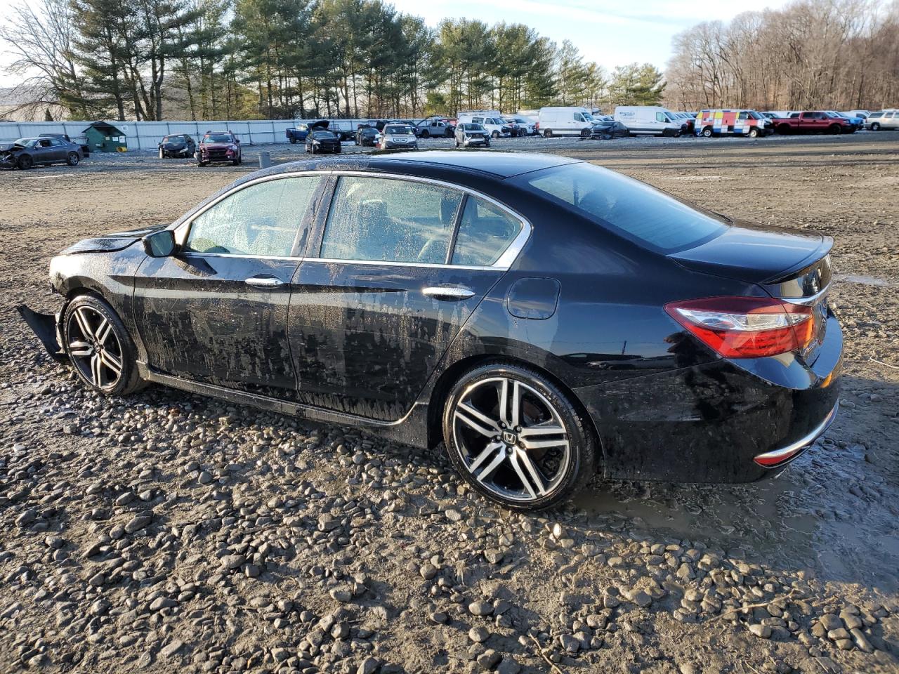 2017 Honda Accord VIN 1HGCR2F16HA102182 Copart auction photo, front end damage thumbnail 2