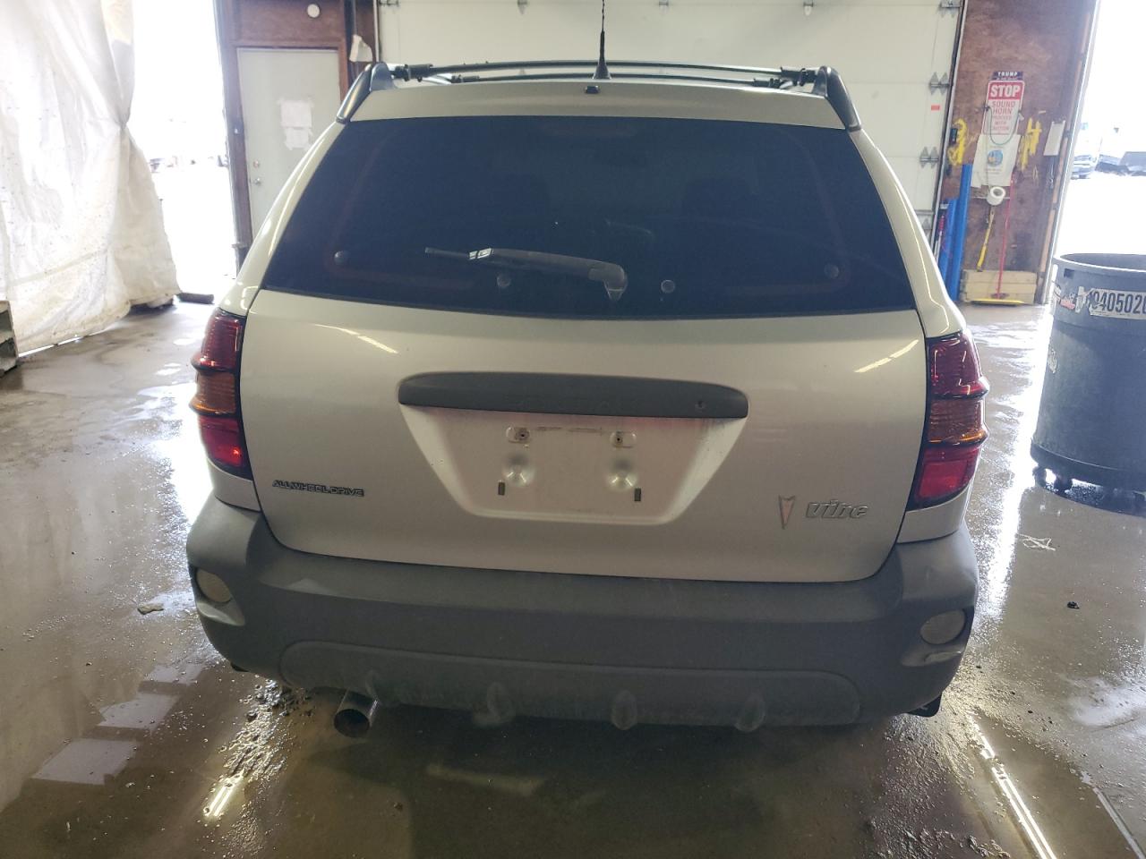 2004 Pontiac Vibe VIN 5Y2SM62884Z403115 Copart auction photo, undercarriage damage thumbnail 6