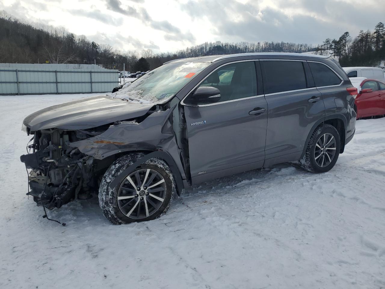 2018 Toyota Highlander VIN 5TDJGRFH1JS038806