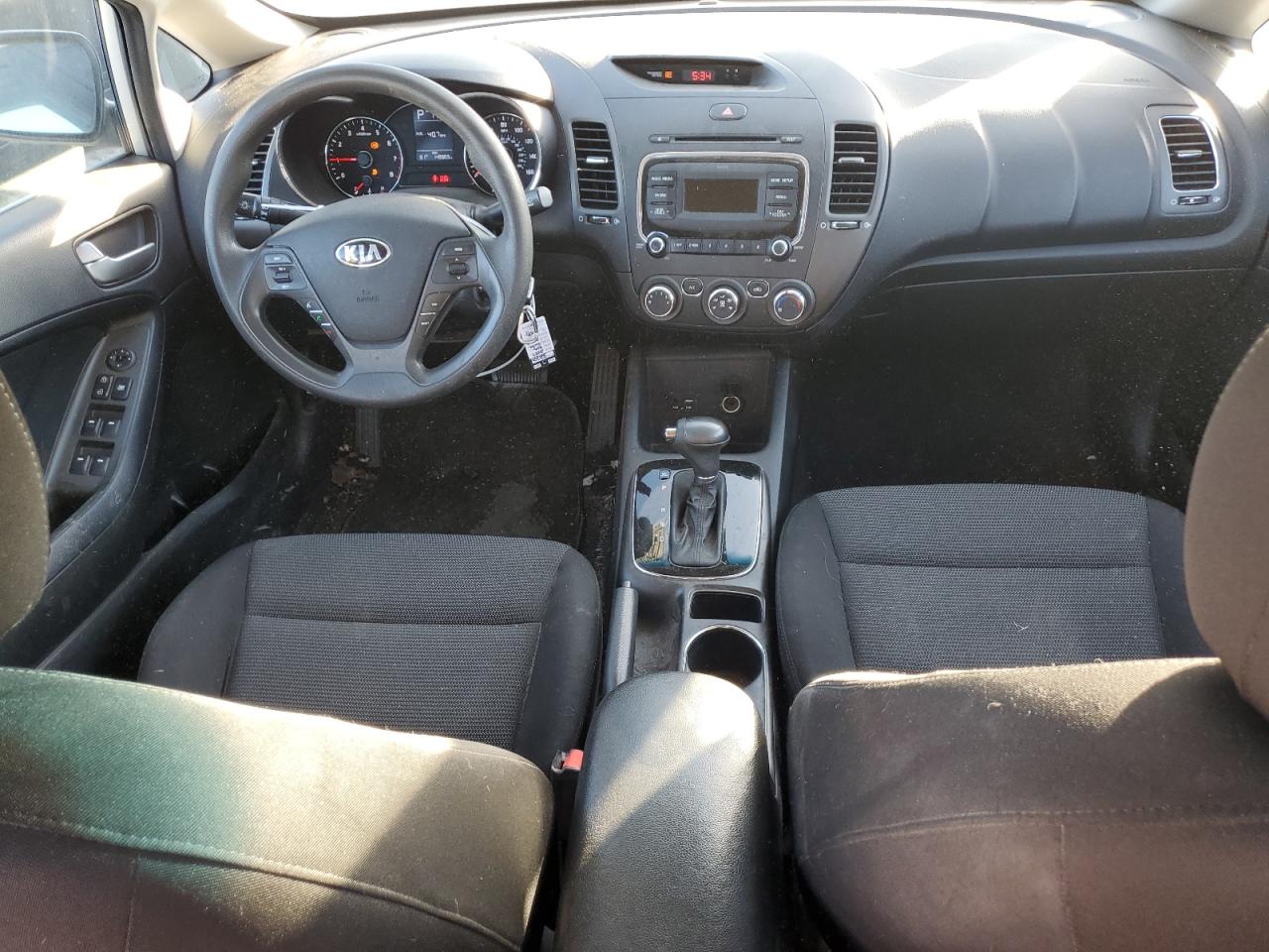 2017 KIA Forte VIN 3KPFK4A7XHE078019 Copart auction photo, front end damage thumbnail 8