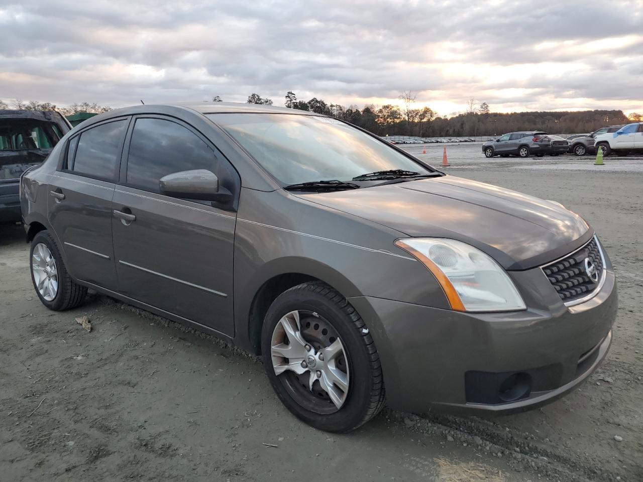 2007 Nissan Sentra VIN 3N1AB61E47L674938 Copart auction photo, rear end / minor dent/scratches damage thumbnail 4