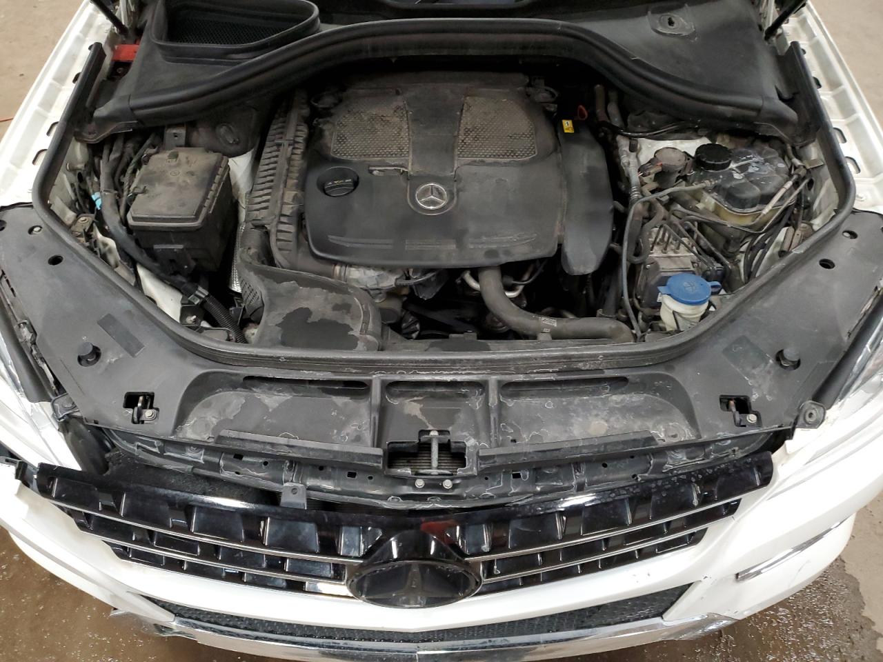 2012 Mercedes-Benz M-klasse VIN 4JGDA5HB0CA022804 Copart auction photo, front end damage thumbnail 12