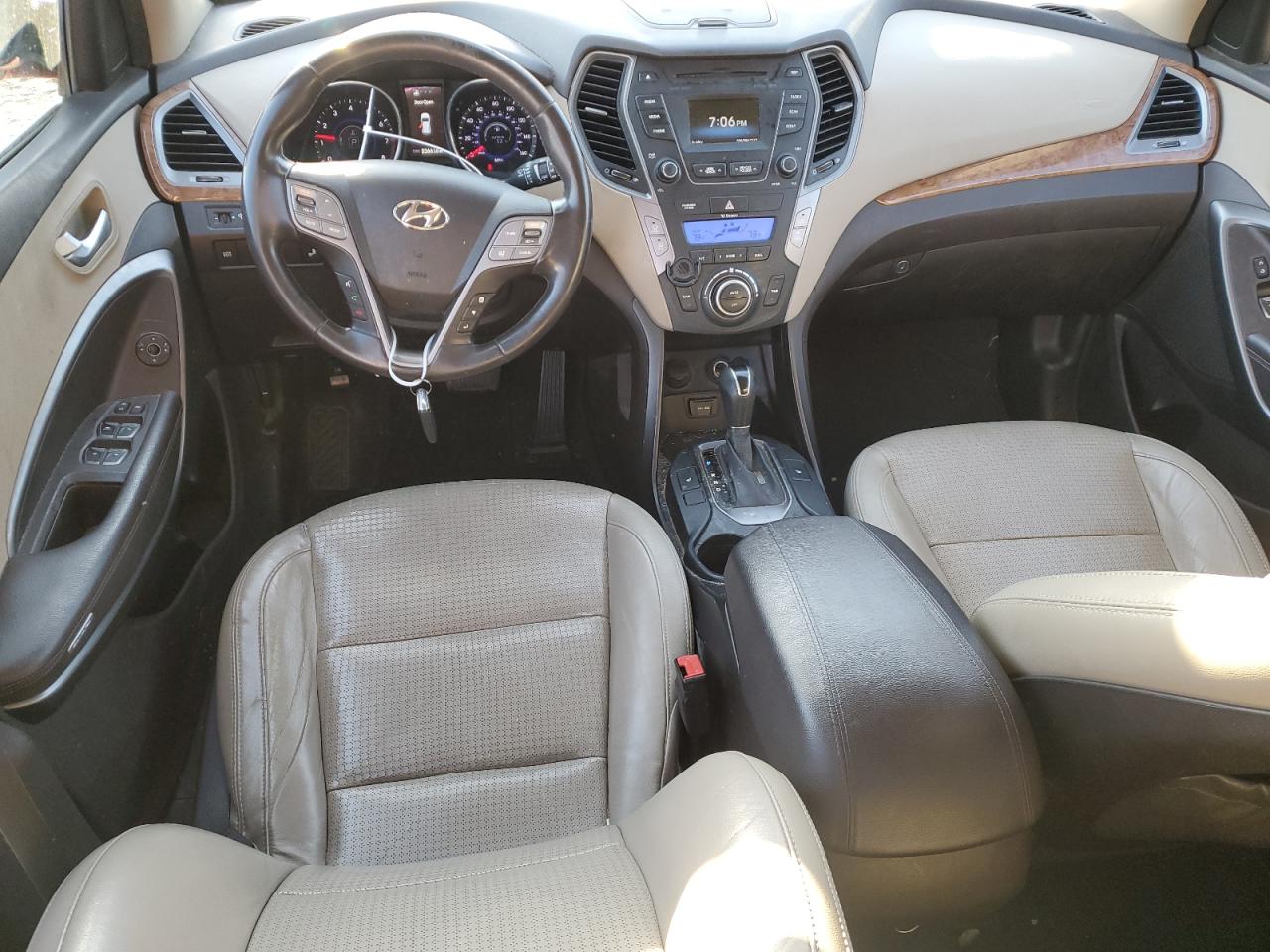 2014 Hyundai Santa Fe VIN 5XYZU3LB0EG130355 Copart auction photo, minor dent/scratches damage thumbnail 10