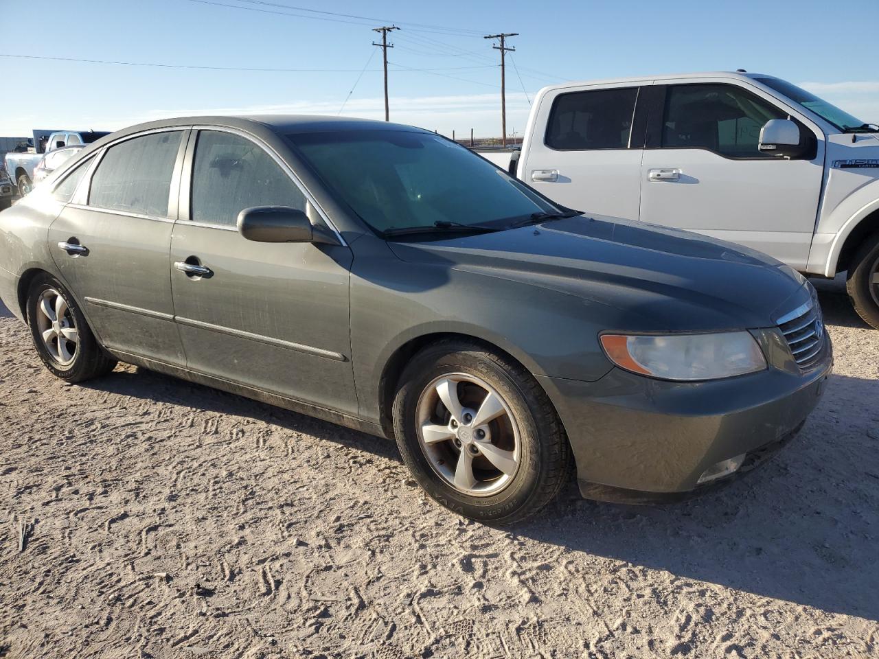 2007 Hyundai Azera VIN KMHFC46F07A184036 Copart auction photo, water/flood damage thumbnail 4