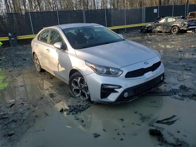 2021 KIA Forte VIN 3KPF24AD0ME267911 Copart auction photo, front end / undercarriage damage thumbnail 11