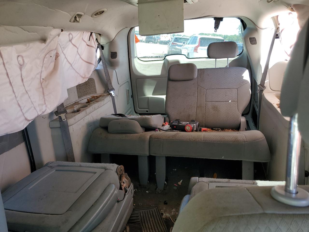 2010 Chrysler Town & Country VIN 2A4RR5D1XAR306685 Copart auction photo, all over damage thumbnail 10